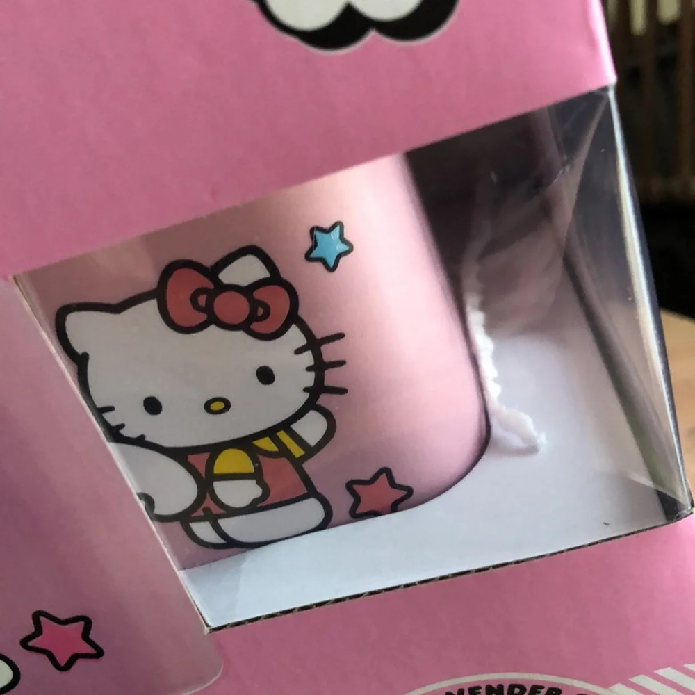 Hello Kitty Ceramic Reed Diffuser Home Decor Accent Display